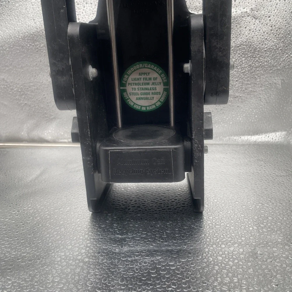 Easy Pull Aluminum Can Recycling system.